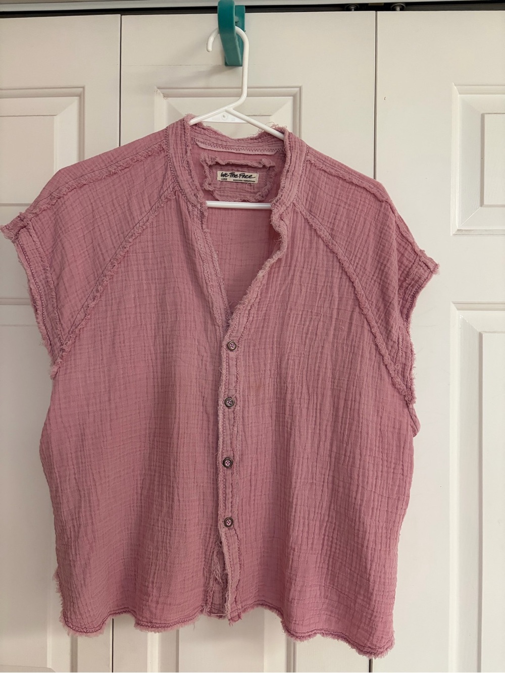 We The Free Dusty Rose Button-Front Cap Sleeve Shirt
